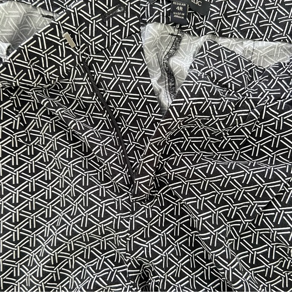 Banana republic regular pant black & white size 4R. Rayon - Picture 6 of 6
